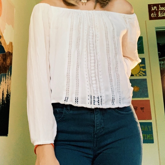 Off the shoulder blouse - Picture 2 of 2